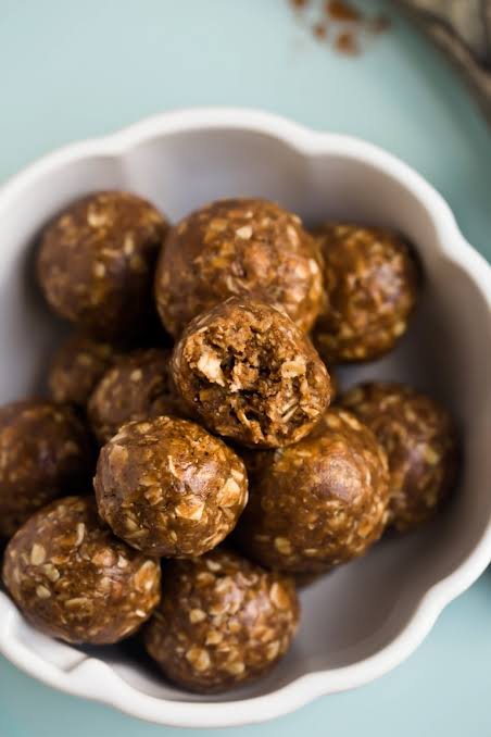 Energy balls for evening snacks